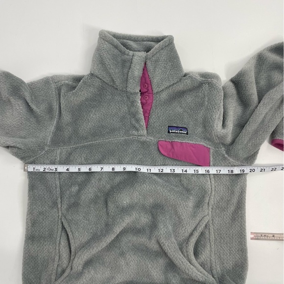 Patagonia Women’s Re-Tool Snap-T Polartec Fleece Pullover in Gray Purple Trim M - Picture 6 of 10